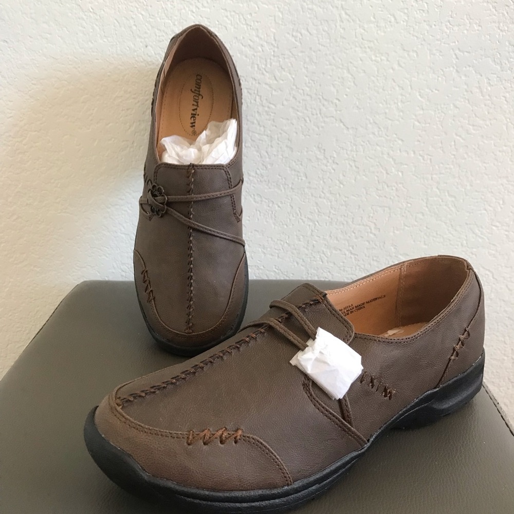Women’s shoes